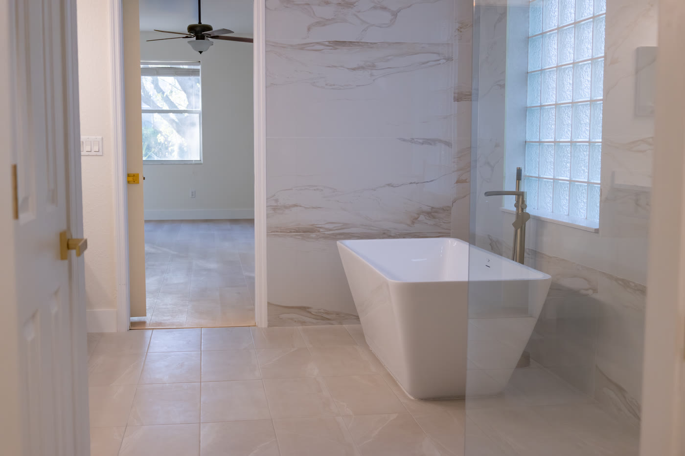 Bathroom vanity